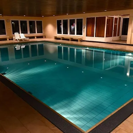 Almherzl - Hallenbad, Sauna, Panoramablick, Skifahren, Renoviert * Missen-Wilhams